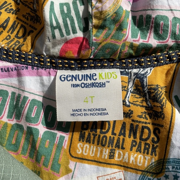 Super cute Genuine Kids/OshKosh fall coat! Fun, stylish, and adorable! - Picture 4 of 4